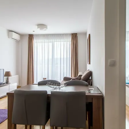 Apartment Malak *